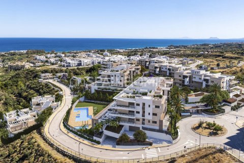Takvåning i Estepona, Malaga, Spanien 2 sovrum, 81 kvm. Nr. 121058