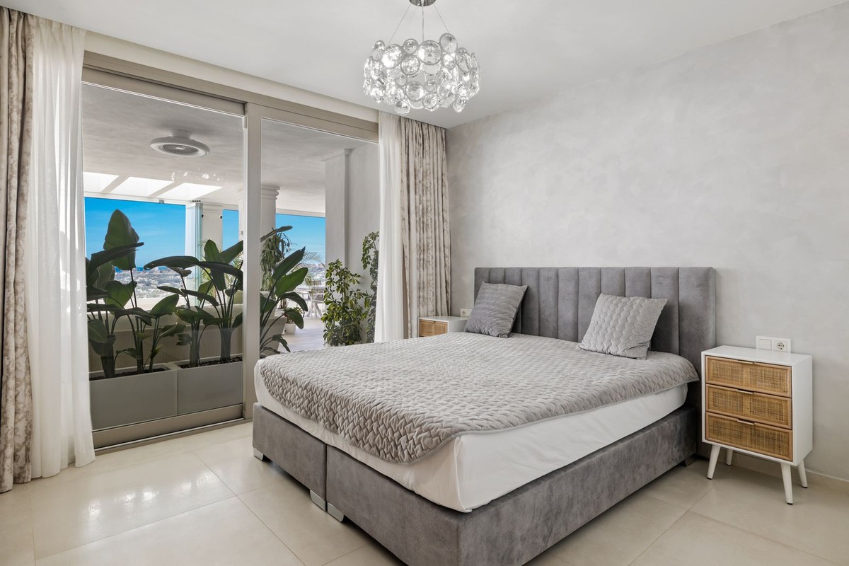 Apartament w Marbella, Malaga, Hiszpania 7 sypialni, 330 mkw. nr 122756