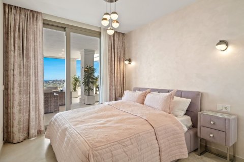 Dzīvoklis Marbella, Malaga, Spānijā 7 istabas, 330 m2 Nr. 122756