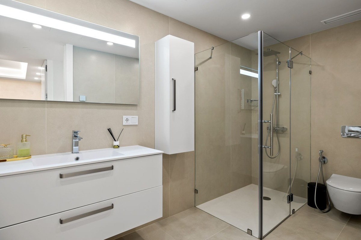 Apartament w Marbella, Malaga, Hiszpania 7 sypialni, 330 mkw. nr 122756