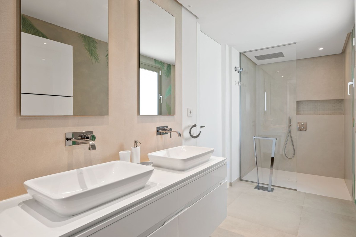 Apartament w Marbella, Malaga, Hiszpania 7 sypialni, 330 mkw. nr 122756