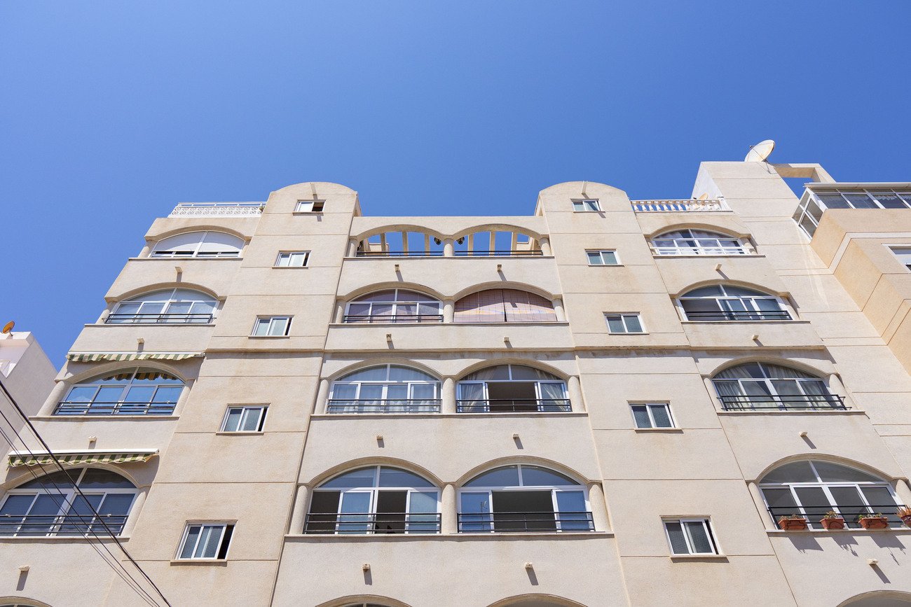 Apartment à Torrevieja, Alicante, Espagne 7 chambres,  No. 125075