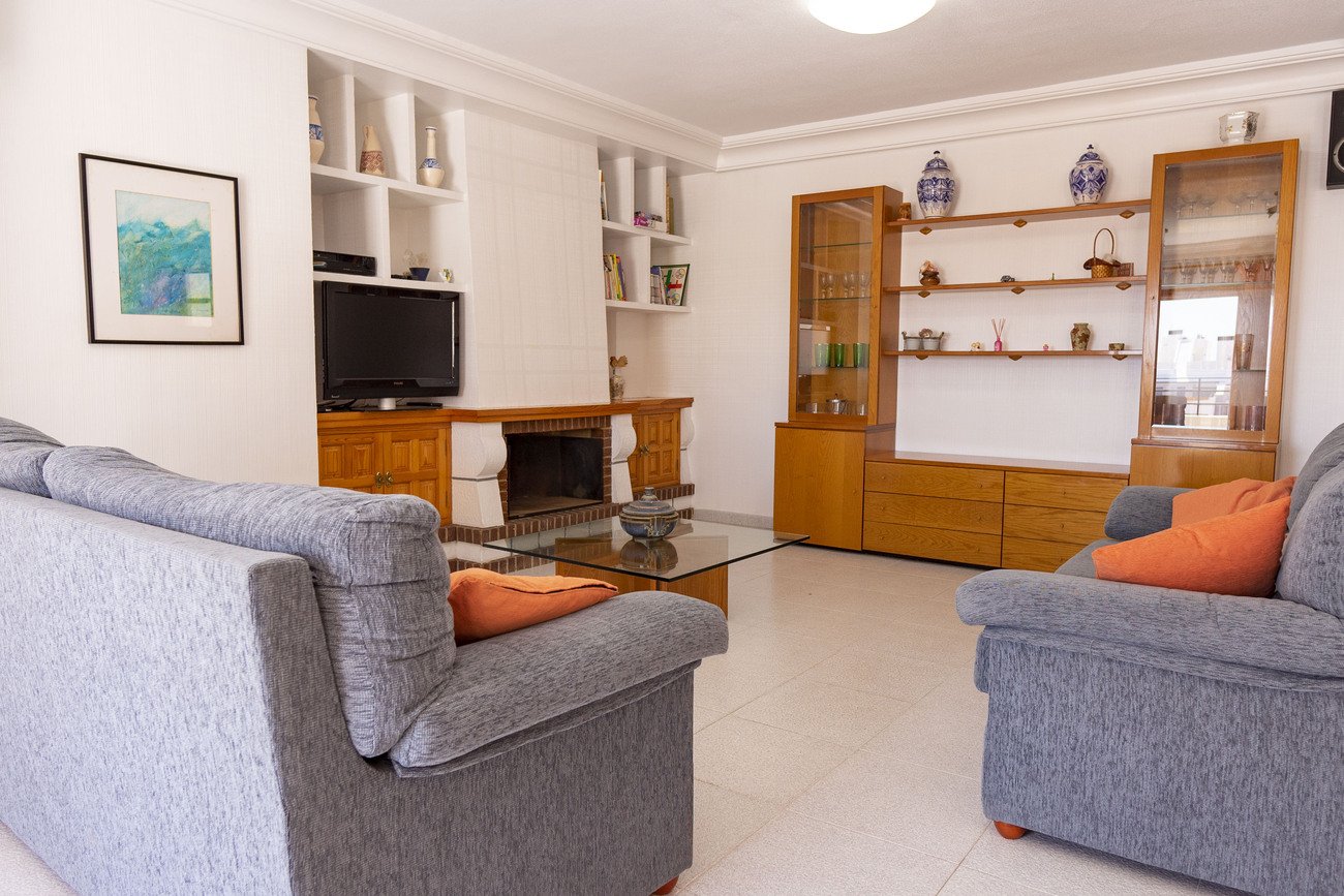 Apartment à Torrevieja, Alicante, Espagne 7 chambres,  No. 125075