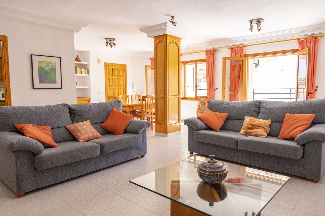 Apartment à Torrevieja, Alicante, Espagne 7 chambres,  No. 125075