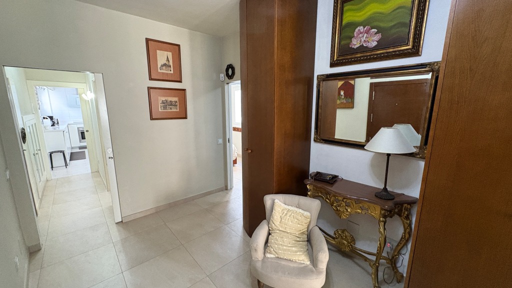 Apartment in Malaga, Spain 4 bedrooms, 172 sq.m. No. 120359