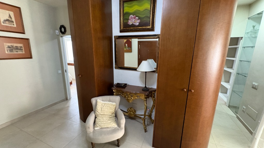 Apartment in Malaga, Spain 4 bedrooms, 172 sq.m. No. 120359