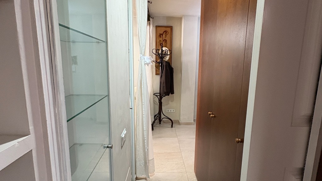 Apartment in Malaga, Spain 4 bedrooms, 172 sq.m. No. 120359
