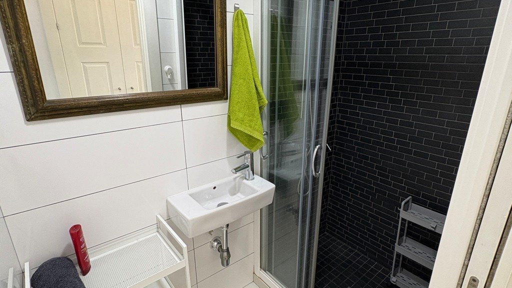 Apartment in Malaga, Spain 4 bedrooms, 172 sq.m. No. 120359