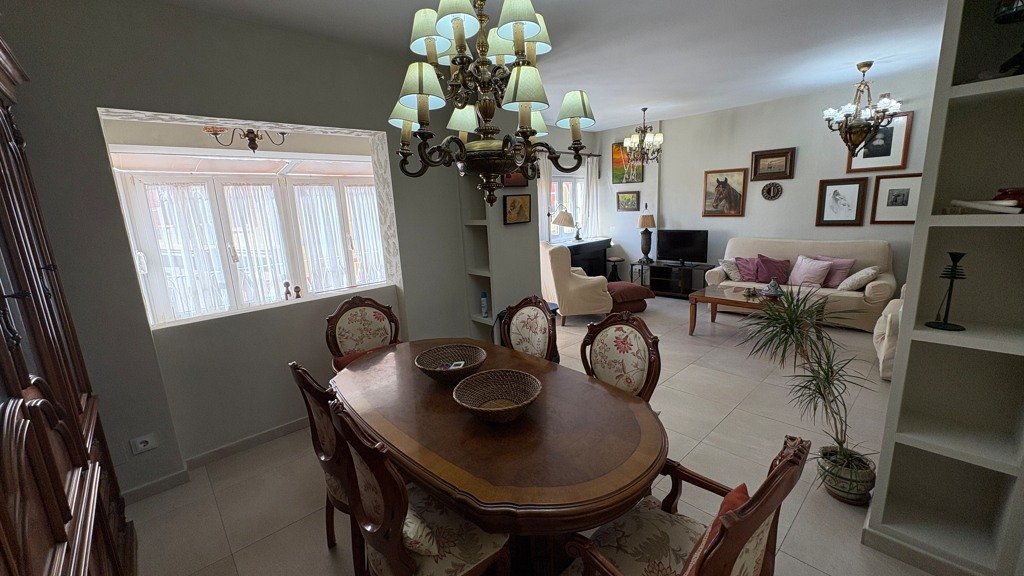 Apartment in Malaga, Spain 4 bedrooms, 172 sq.m. No. 120359