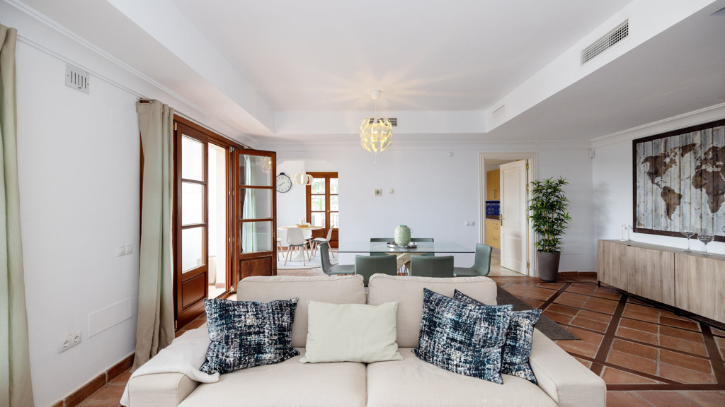 Townhouse in Benahavis, Malaga, Spanien 3 Schlafzimmer, 246 m2 Nr. 120361