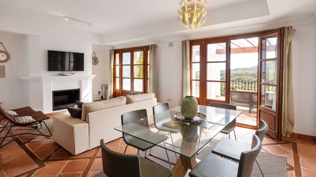 Townhouse in Benahavis, Malaga, Spanien 3 Schlafzimmer, 246 m2 Nr. 120361