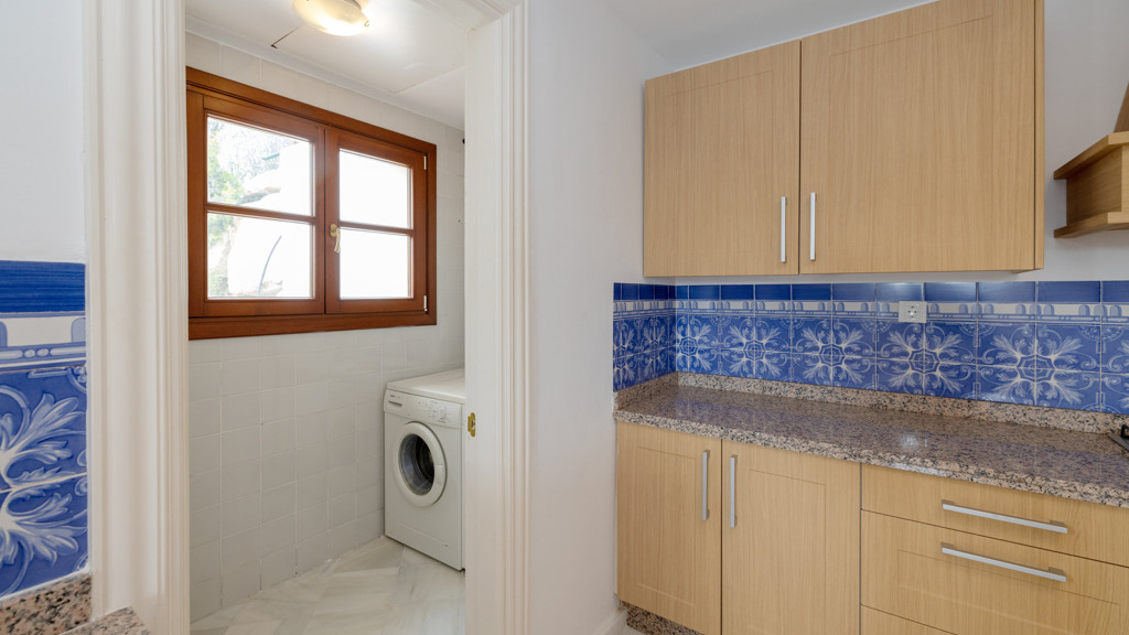 Townhouse in Benahavis, Malaga, Spanien 3 Schlafzimmer, 246 m2 Nr. 120361