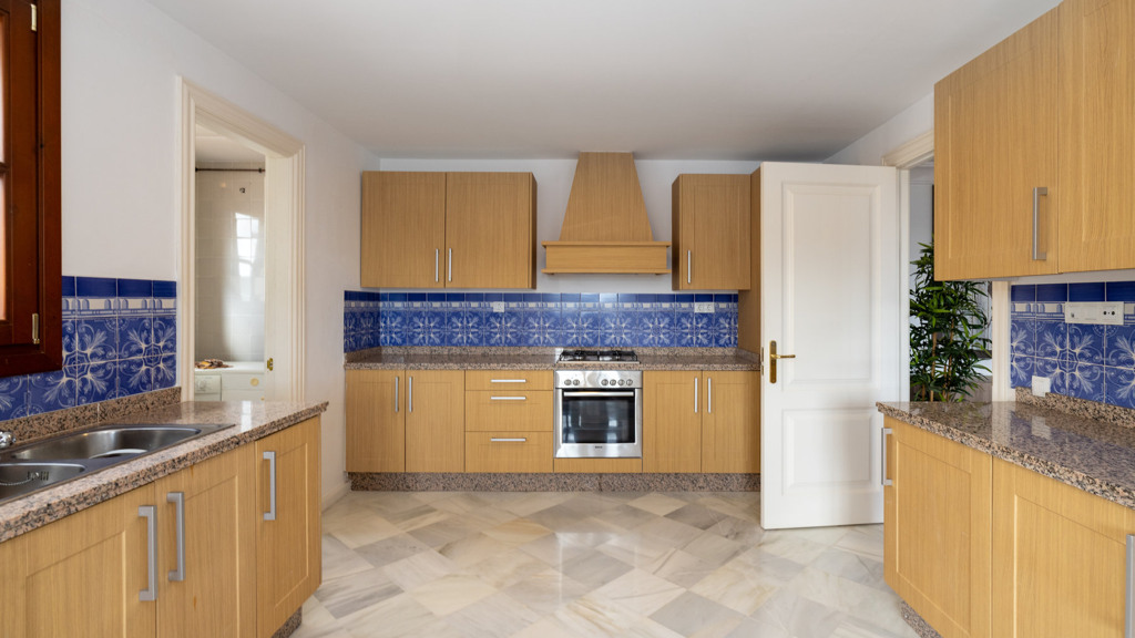 Townhouse in Benahavis, Malaga, Spanien 3 Schlafzimmer, 246 m2 Nr. 120361