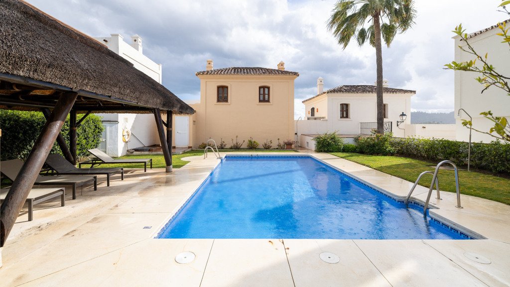 Townhouse in Benahavis, Malaga, Spanien 3 Schlafzimmer, 246 m2 Nr. 120361