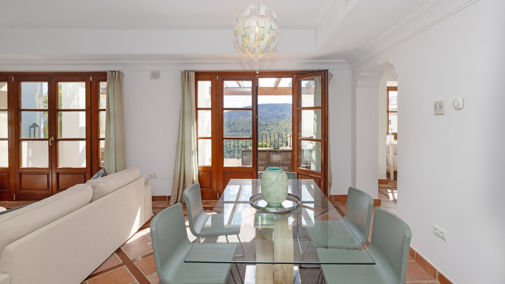 Townhouse in Benahavis, Malaga, Spanien 3 Schlafzimmer, 246 m2 Nr. 120361