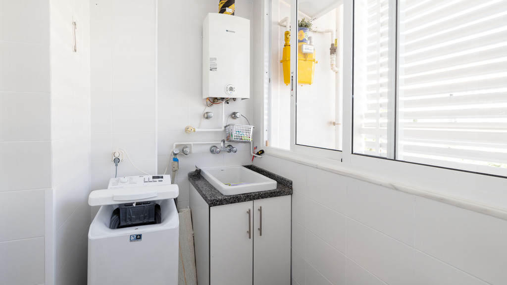Dzīvoklis Malaga, Spānijā 5 istabas, 221 m2 Nr. 120358