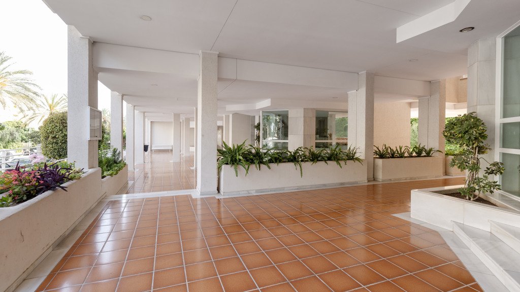 Dzīvoklis Malaga, Spānijā 5 istabas, 221 m2 Nr. 120358
